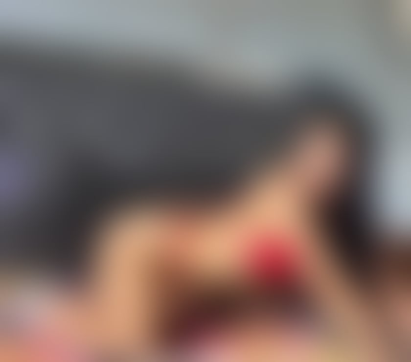  Escorts & Erotic Massage Slough Town Centre Slough - Photos for luna Sexy Brazilian 🇧🇷💋 | PARTY GIRL