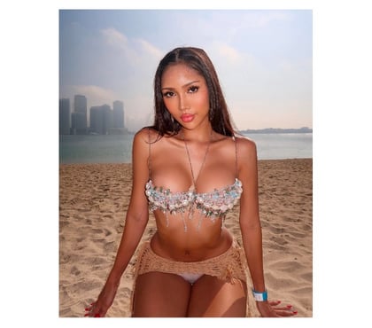  Escorts & Erotic Massage Leeds City Centre Leeds - Photos for Mariah - Asian goddess 💘