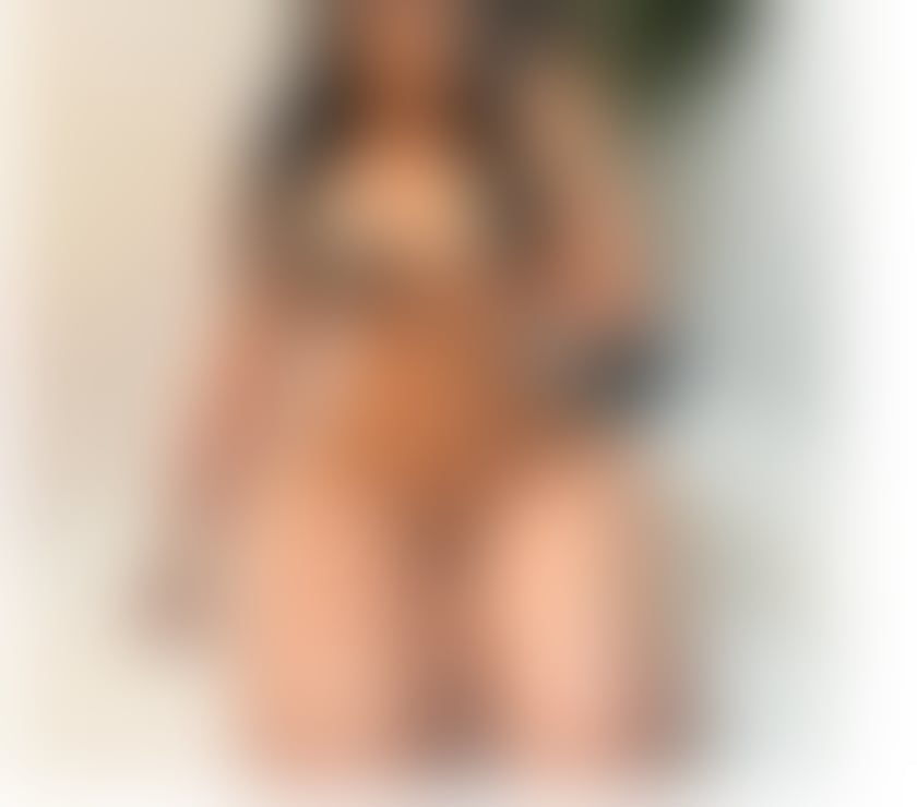 Escorts Hampshire Rushmoor - Photos for BIG ASS 🍑 HOT LATINA 🔥 A-LEVELS AND PARTY 🎉