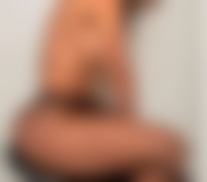 Escorts Essex Chelmsford - Photos for Strapon massage party 🥳