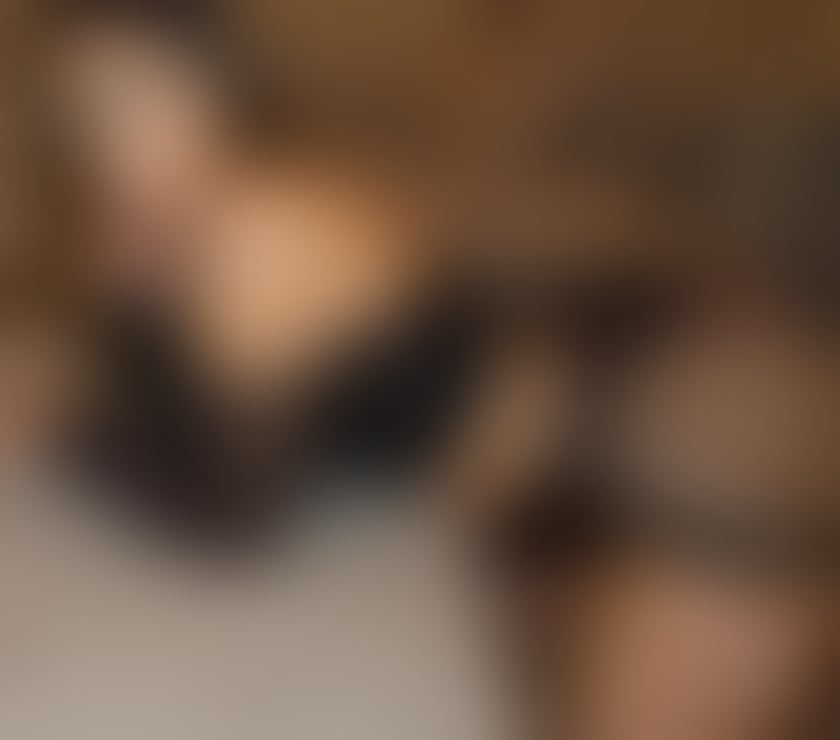 Escorts Hampshire Rushmoor - Photos for COLOMBIAN 💦💦 EXTRAS AVAIABLE 💦💦