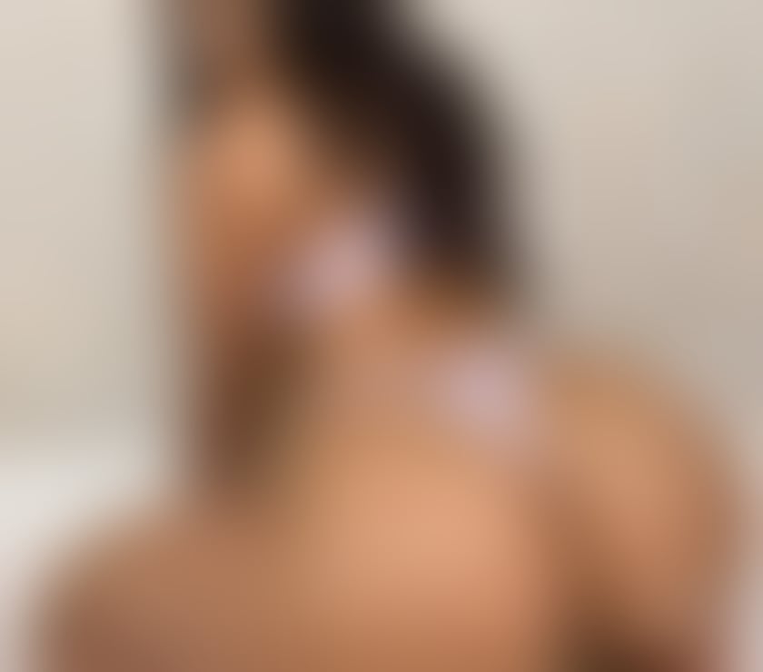 Escorts Hampshire Rushmoor - Photos for COLOMBIAN 💦💦 EXTRAS AVAIABLE 💦💦