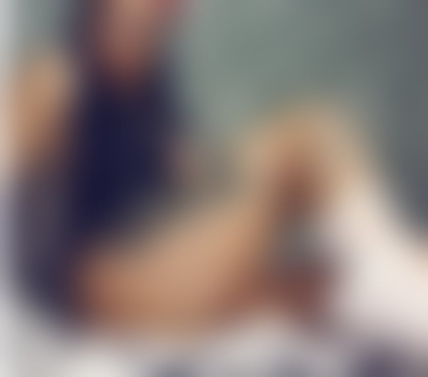  Escorts Rugby Town Centre Rugby - Photos for Now Ella outcall🥰