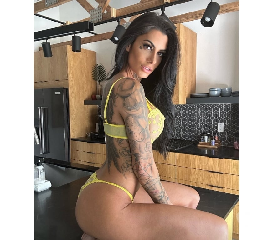 Escorts West Yorkshire Leeds - Photos for New in Town❤️❤️Best BJ❤️❤️
