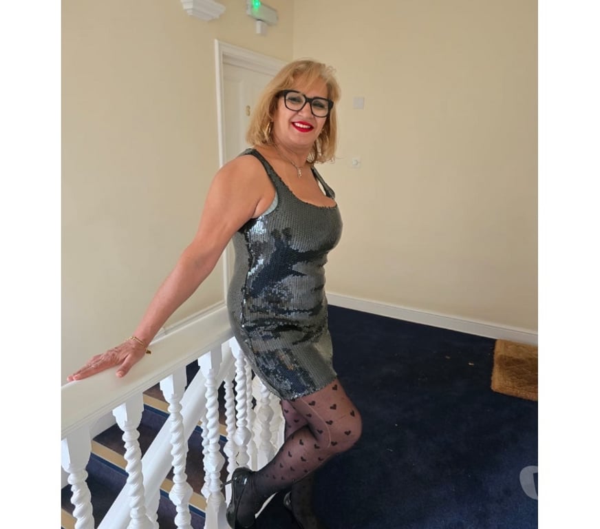 Escorts South East London Bromley - Photos for Mary naughty mature girl❤️🇧🇷🍾