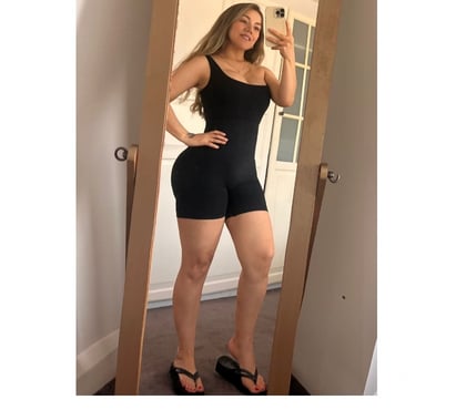 Escorts and Massages Colindale North West London - Photos for Marya Party Colombian girl !
