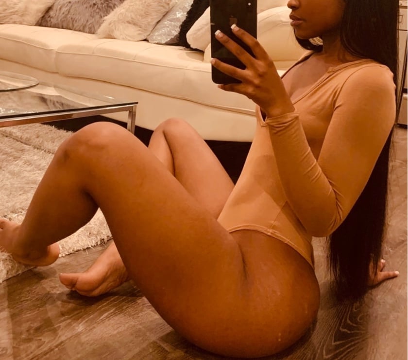 Escort East Ham East London - Photos for East Baby ready to Please 😘😍🍆🍑💦