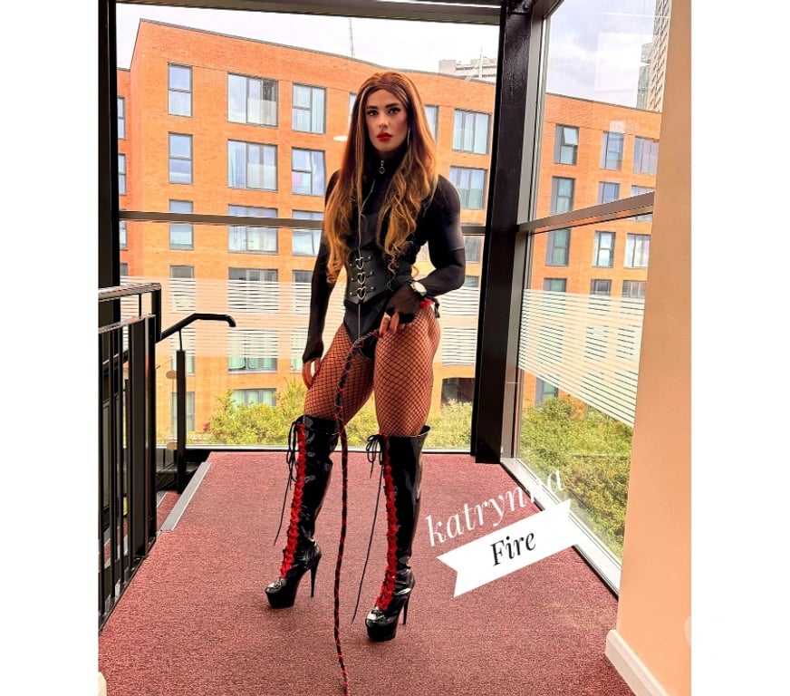 Trans Escorts South East London Croydon - Photos for Katrynna Fire Top MISTRESS A LOT MILK🍆💦Partygirl🥳