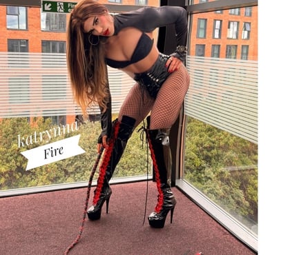 Trans Escorts Croydon Town Centre Croydon - Photos for Katrynna Fire Top MISTRESS A LOT MILK🍆💦Partygirl🥳