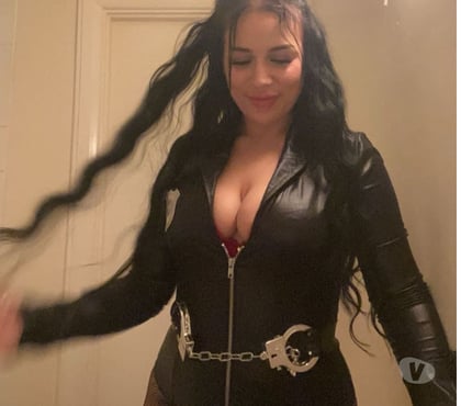  Escorts Woolwich South East London - Photos for British SnowBunny , BEST OWO😋💦OWO,CIM,CIF 🍑