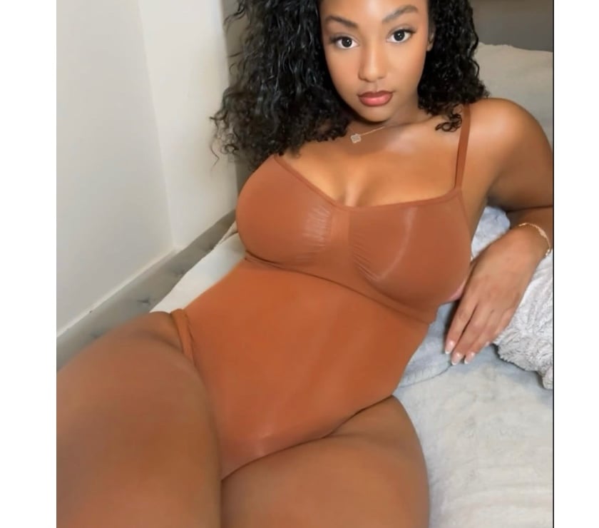 Escorts East London Redbridge - Photos for SEXY BRUNETTE NEW IN TOWN🫦❤️🔥