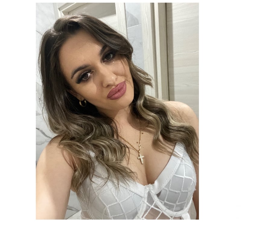 Escorts Renfrewshire Paisley - Renfrewshire - Photos for Anna Bella Sexy Hot and Real 4 u Babe