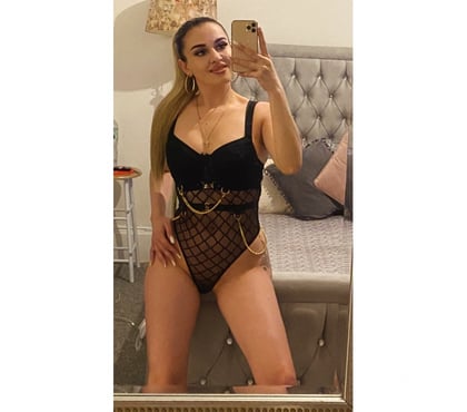 Escorts Paisley Renfrewshire - Photos for Anna Bella Sexy Hot and Real 4 u Babe