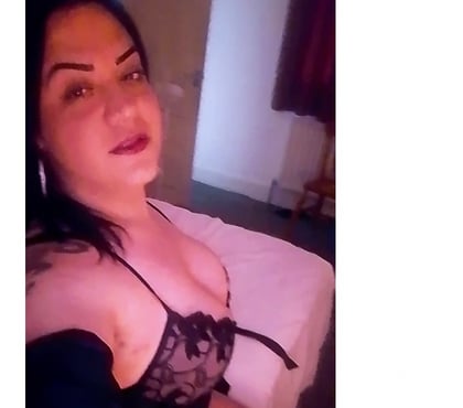 Transsexual Escorts Canterbury City Centre Canterbury - Photos for Hot Lunna, Trans party girl