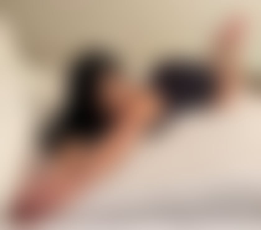 Escorts West London Hounslow - Photos for Party girl new town Carolina 🥰