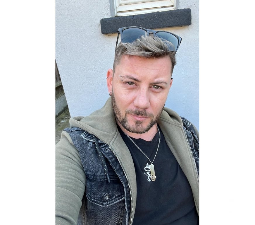  Gay massage Kent Medway - Kent - Photos for Leo New in Gillingham X