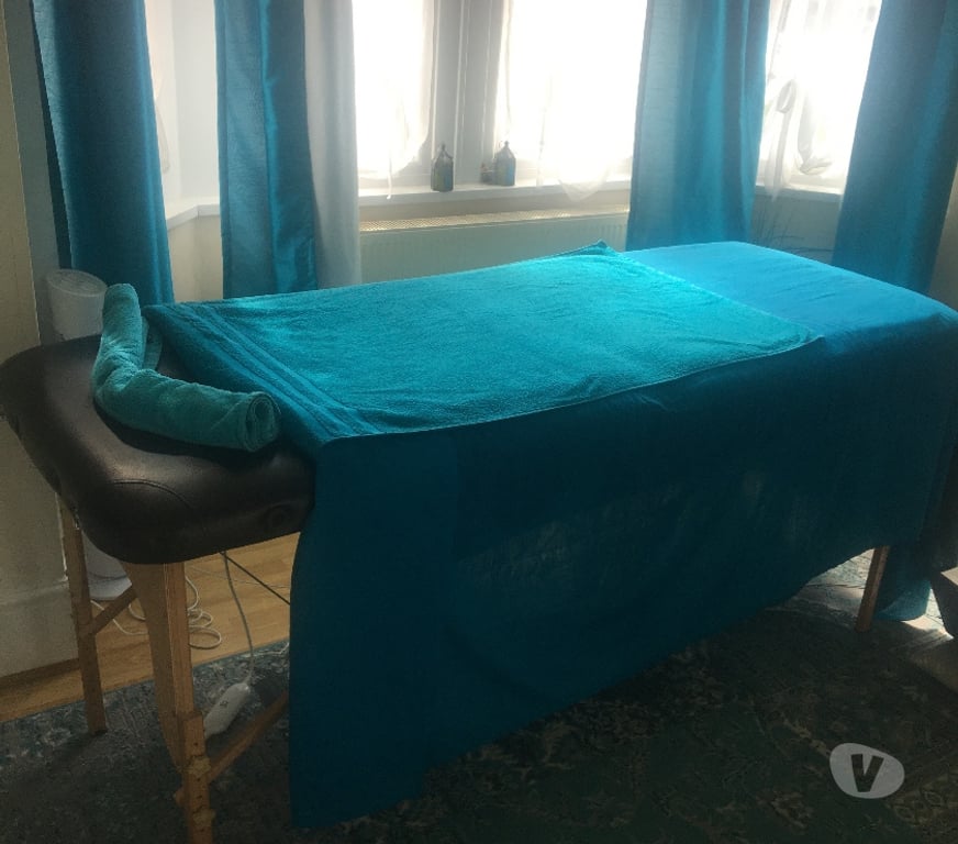 Full body massage Essex Southend-on-Sea - Photos for Essex mobile massage pedicures in Westcliff on sea areas SS0