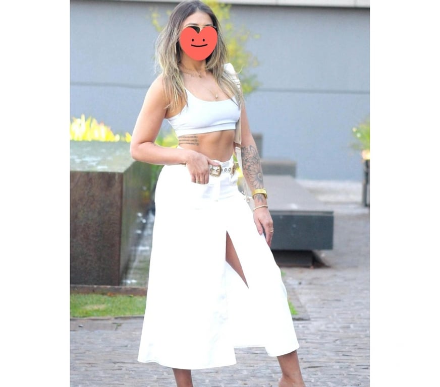 Escorts Essex Thurrock - Essex - Photos for Julia party strap-on