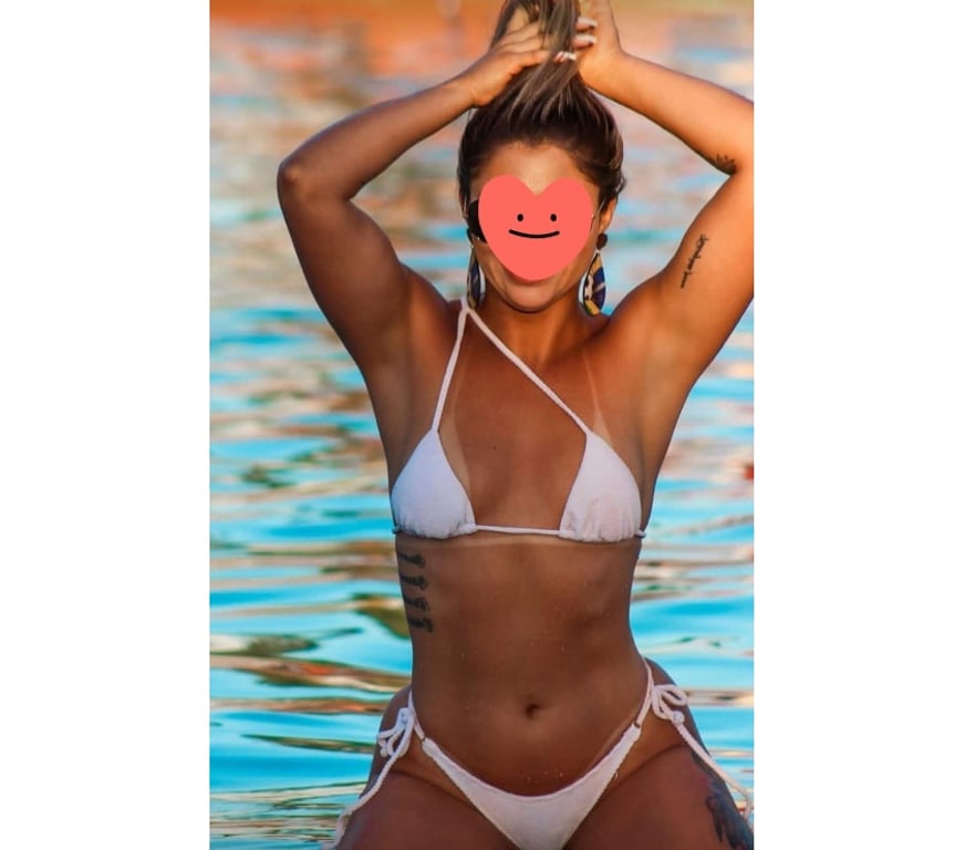 Escorts Essex Thurrock - Essex - Photos for Julia party strap-on