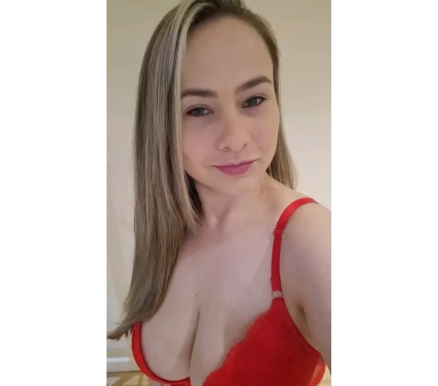 Escorts Suffolk Ipswich - Photos for New Girl BIG BOOBS, Ipswich Town Centre 🔥📸💯