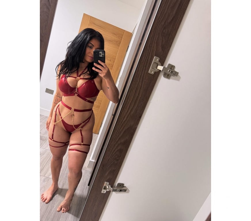 Escorts West Midlands Birmingham - Photos for Alice Brazilian Sexy Party