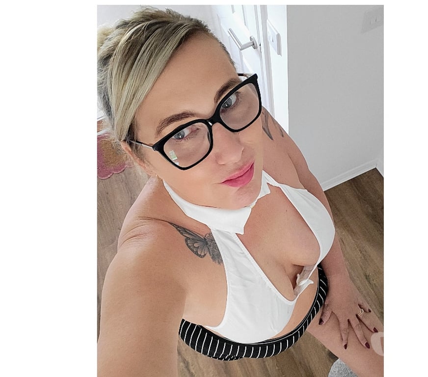 Escorts County Durham Stockton-on-Tees - Photos for English rachel queen of curves