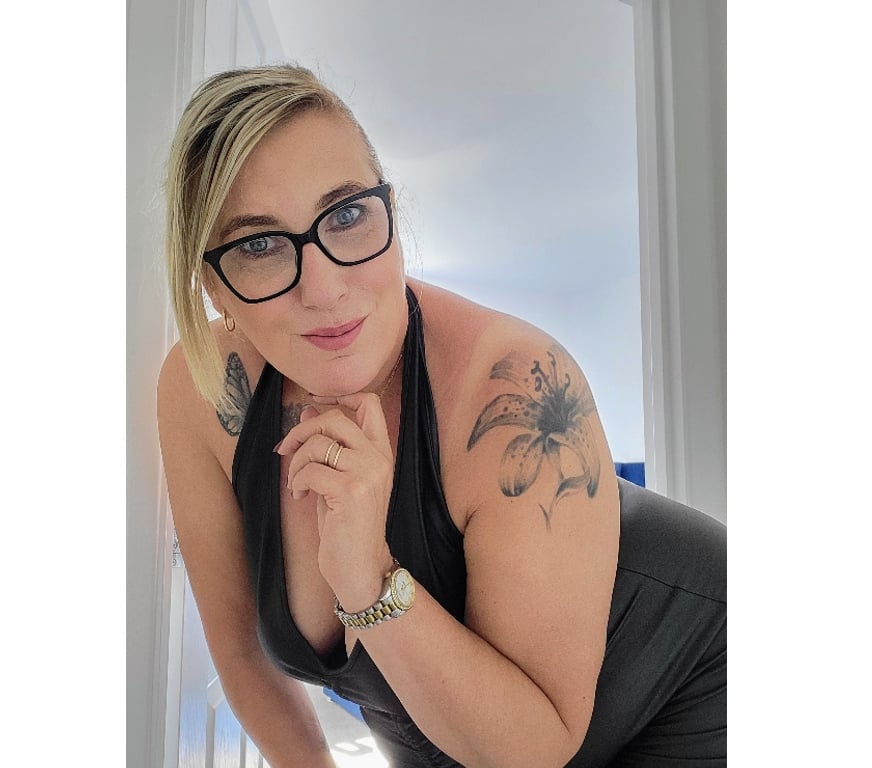 Escorts County Durham Stockton-on-Tees - Photos for English rachel queen of curves