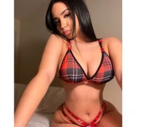 Horny Latina ROSE!🍑