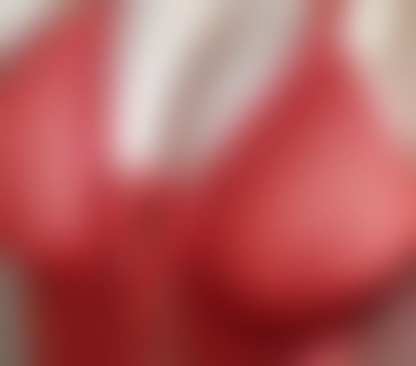 Escorts South West London Kingston upon Thames - Photos for Suzi_Bush Blonde Busty Natural BBW
