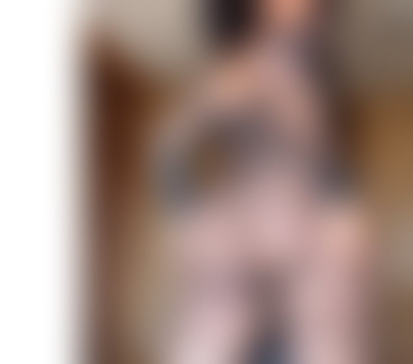 Escorts Cheadle Hulme Stockport - Photos for The QUEEN GFE MASTER arrive 4 hands available party duo