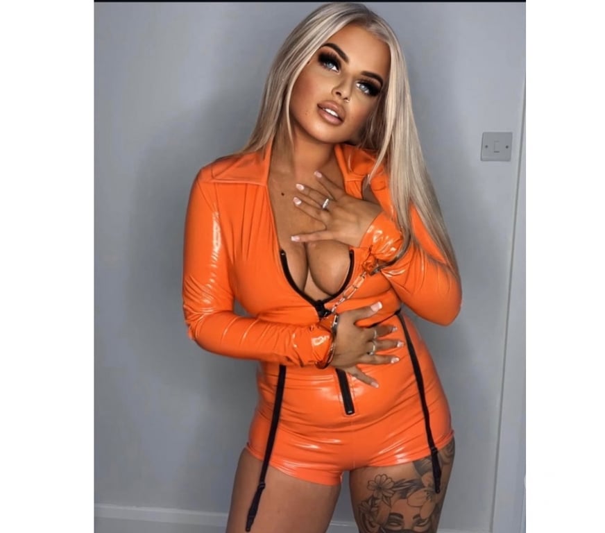 Escorts Hertfordshire North Hertfordshire - Photos for 🩷Sweet💚party🧡24 H💙Outcall🩵NO DEPOSIT💛