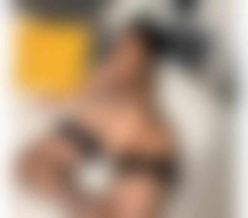 Escorts Nottinghamshire Nottingham - Photos for Student Lola Brazilian