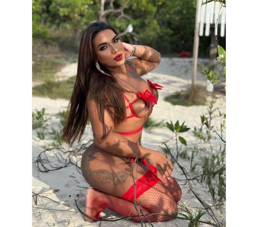 Trans Escorts North London East Finchley - North London - Photos for BRAZILIAN INDIGENOUS HOT XXL 🍆