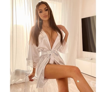  Escorts & Erotic Massage Milton Keynes City Centre Milton Keynes - Photos for New new party 🥳 slim gril call me❤️
