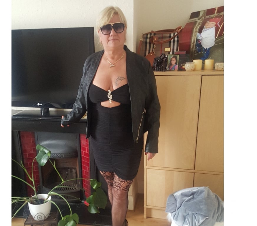 Escorts Barking and Dagenham Barking - Barking and Dagenham - Photos for Mature Laura,1 hour only £60