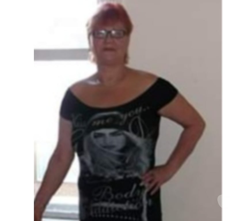 Escorts East London East Ham Station - East London - Photos for Mature Laura 1 hour only £60