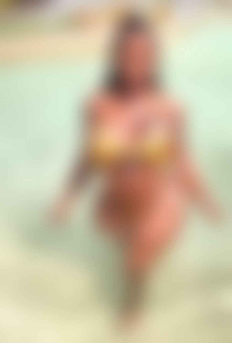 Escorts Essex Chelmsford -