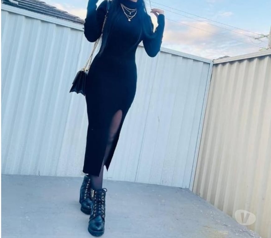 Escorts West Midlands Wolverhampton - Photos for 😃OPEN minded with exotic looks & beautiful Curves😀