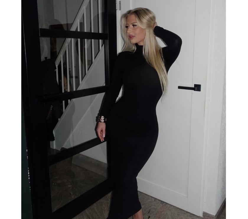 Photos for Hot girl x call me x x only outcall Vanessa