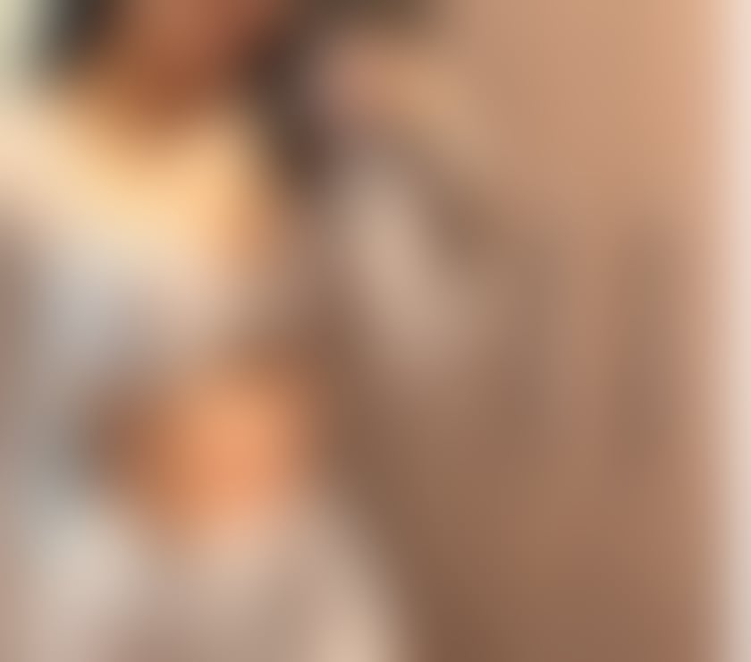 Escorts East Sussex Wealden - Photos for Party girls Hot Only outcall