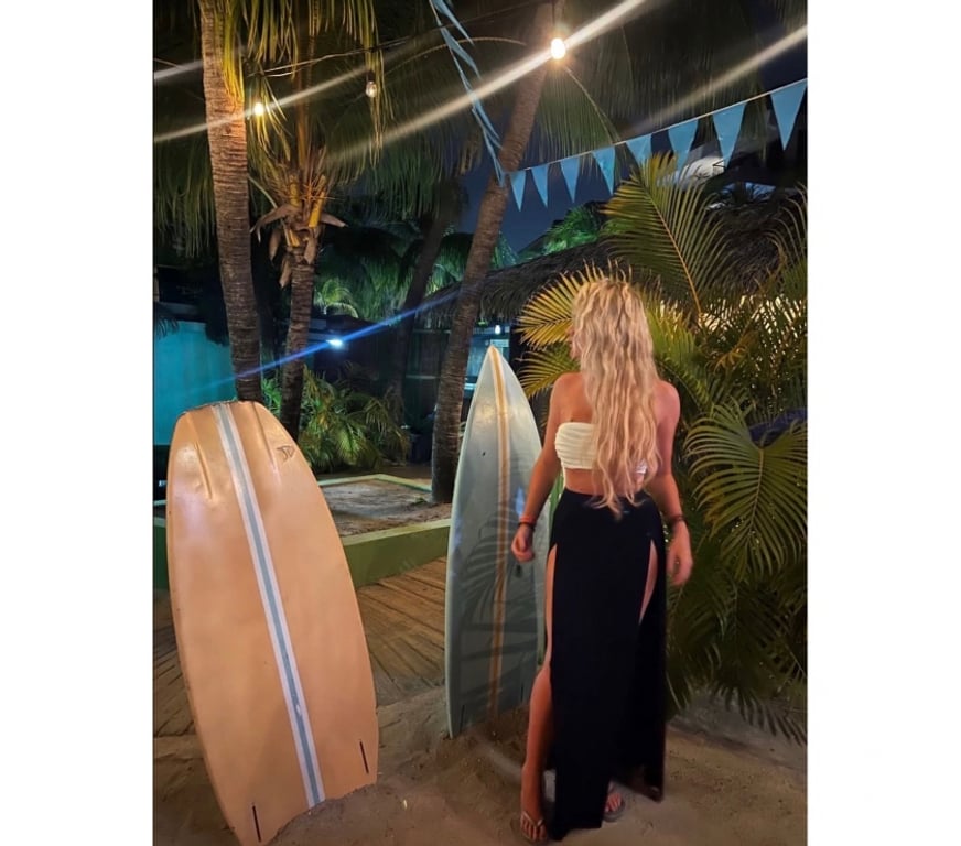 Escorts South East London Bromley - Photos for Party girl outcall only xxx