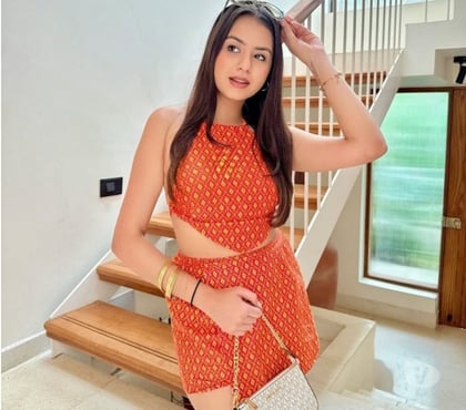 Escorts Aldgate Central London - Photos for Hot indian girl for tonight