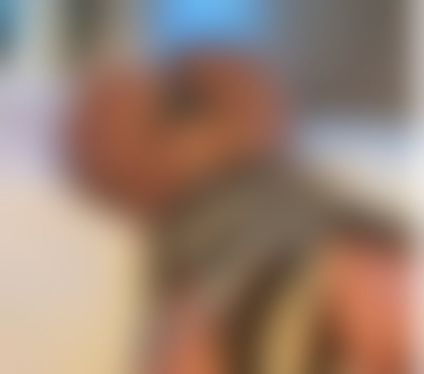 Escorts West London Hillingdon - Photos for Julia ONLY OUTCALL REAL PICTURES