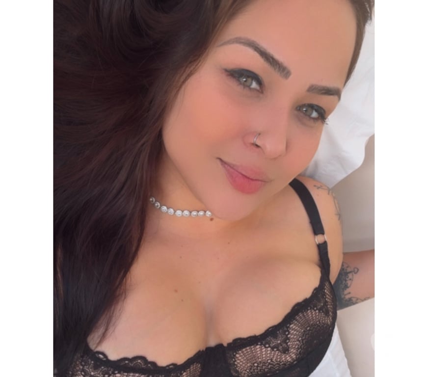 Escorts East London Canning Town - East London - Photos for Brazilian 🇧🇷 VERY HOT PARTY GIRL🎉🎉