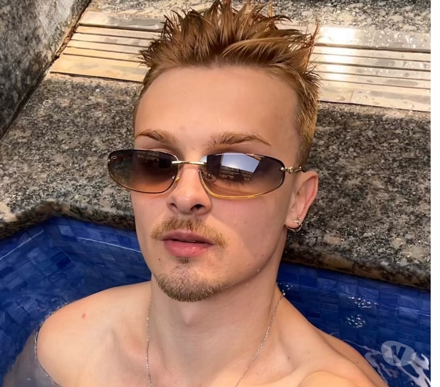  Gay massage West Midlands Birmingham - Photos for Hugo - twink loiro