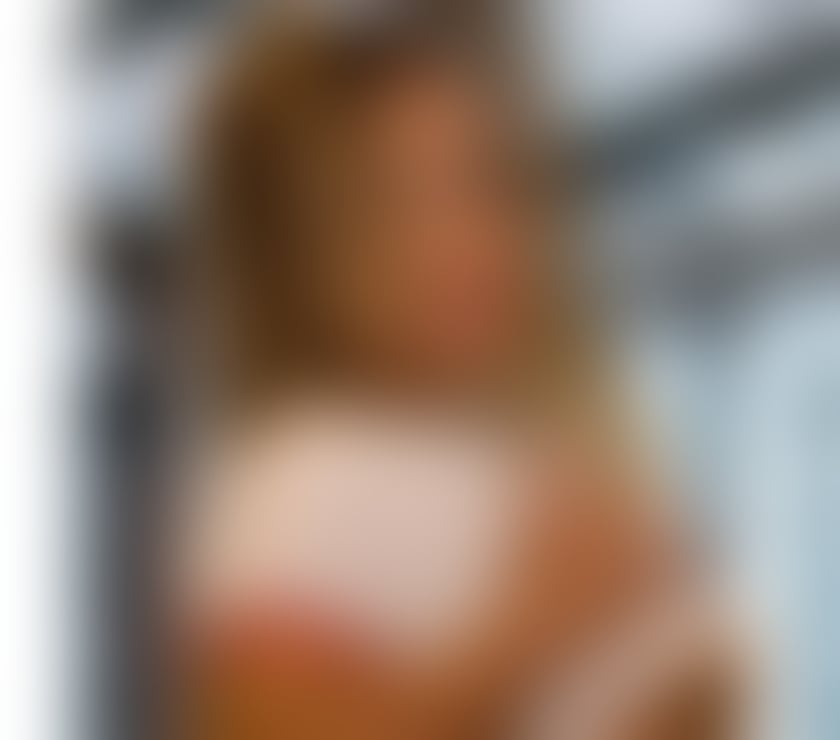 Escorts Newport - Wales Newport City Centre - Newport - Photos for Rebecca new girl only outcall