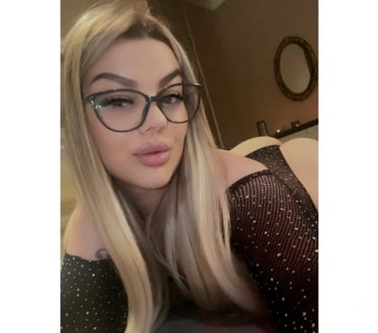 Escorts and Massages Newport City Centre Newport - Wales - Photos for Rebecca new girl only outcall