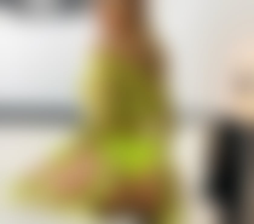 Escorts West Yorkshire Kirklees - Photos for 🔥🍑LUIZA BIG ASS NEW IN CITY💦😈🍑