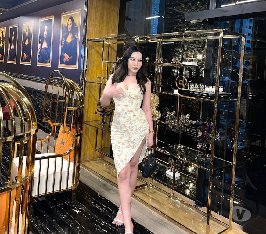 Escorts East London Canary Wharf - East London - Photos for SEXY ZABINA RUSSIAN THAI