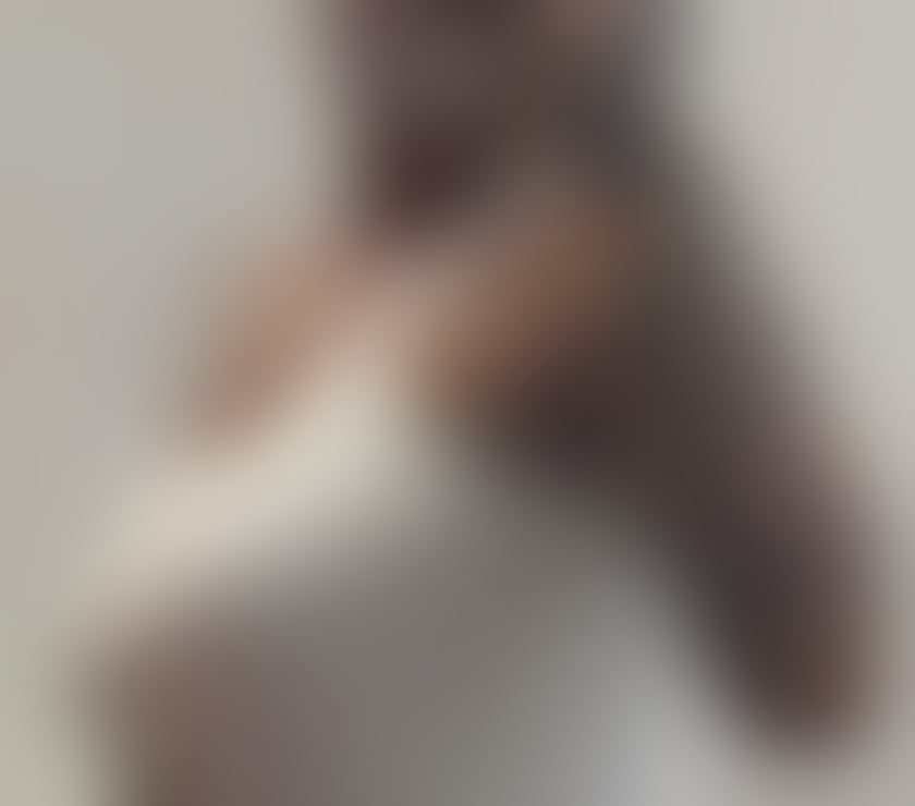 Escorts West London Acton - West London - Photos for RISKY REID- Fun size and ready for fun 🎉 call now